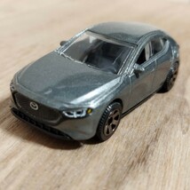 マッチボックス MATCHBOX【3台セット】'16 MAZDA CX5 / 2019 MAZDA 3 グレー / ブルー 開封品_画像4