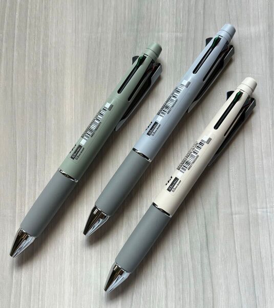 三菱鉛筆 uni ジェットストリーム 多機能ペン 4&1 BAMBOO セージ ブルーグレー ベージュ(黒・赤・青・緑)0.5mm