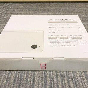 【通電動作未確認】Nintendo TWL-001 DSi ブラック UTL-001 DSi LL ナチュラルホワイト ゲーム機 本体 2個セット 任天堂 1円~ S3301の画像10