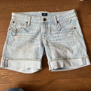⑥GU 67 デニムショートパンツ ユーズド加工