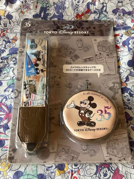 【限定品】東京ディズニーランド35周年限定品 一眼レフカメラ用ストラップ（レンズキャップケース付き）【注意事項必読】