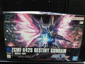 新品未開封品　HGCE 機動戦士ガンダムSEED DESTINY デスティニーガンダム 1/144スケール 色分け済みプラモデル