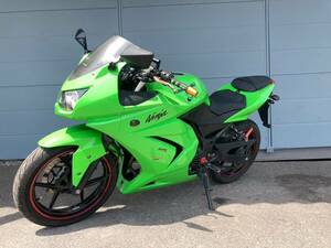 Kobe明石発！Kawasaki ニンジャ250R（EX250K）ミドLucraスパラTwin！Kawasakiの自信作！Kawasakiニンジャと言えばこのColor！Authorised inspection）CBRGSXR25