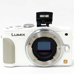 Panasonic LUMIX DMC-GF6 WHITE Body MICRO Four Thirds Body マイクロフォーサーズ ミラーレス一眼 DMW-BLG10 DE-A99 1600万画素 の画像2