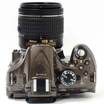 Nikon D5200 Bronze AF-P DX NIKKOR 18-55mm F3.5-5.6 G VR APS-C DX Format 2410万画素 ブロンズカラーで個性が光る EN-EL14 MH-24_画像4