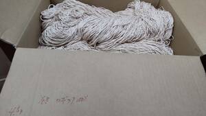 B2407 糸 ◆　1/0.8 カポック100%　かせ　(箱込約4.5㎏)　◆　 (注) 　編み物などに