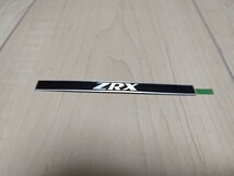 カワサキ純正 ハンドルクランプエンブレム ZRX400　ZRX-2_画像1