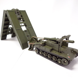 DINKY TOYS 883 CHAR A.M.X. POSEUR DE PONT ディンキー チャー A.M.X. 架設橋運搬車 送料別の画像7