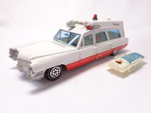 DINKY TOYS 267 SUPERIOR RESCUER ON A CADILLAC CHASSIS Dinky Hsu pe rear Rescue Cadillac postage extra 