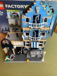 LEGO 10190 マーケットストリート