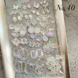 No.40＊クリアオーロラ系アソート キラキラ☆アクリル 花びら ビーズ お買い得!!