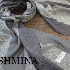 新品 中薄手【パシュミナ Pashmina】レオパード柄 ヒョウ柄 ベージュ系グレー グラデーション BEIGE GRAY 大判 ストール カシミア100%の画像1