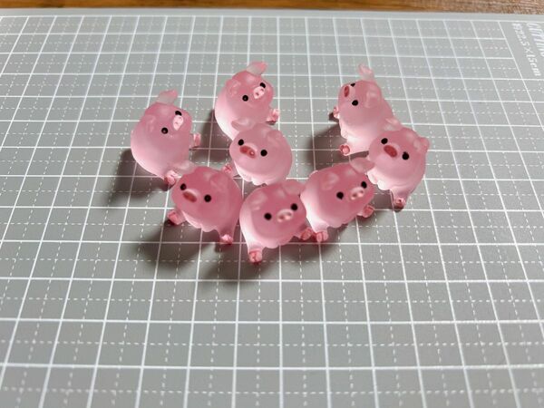 014デコパーツ　ピンク豚ちゃん　pink piggy 1コ28円