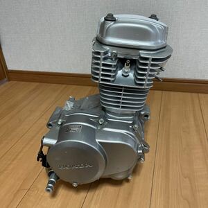 ホンダnsf100エンジン、xr100.エイプ100美品