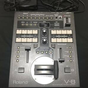 ○Roland ローランド V-8 8-CHANNEL VIDEOMIXER ビデオミキサー 電源コード付き 通電確認OK 専用アダプター 説明書付の画像1