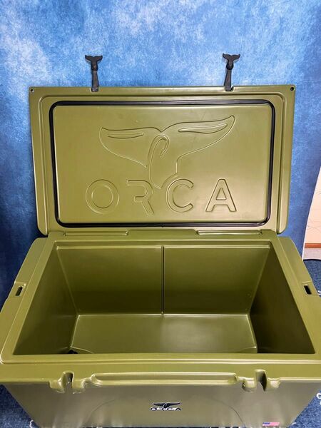 超特大！140Ｌデカい！状態良好！ORCA オルカ クーラボックス キャンプ 釣り！使い勝手は山のように！よろしくお願いします。