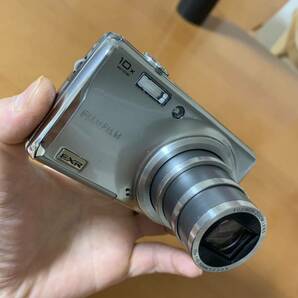 Fujifilmデジタルカメラ Finepix F70EXR の画像2