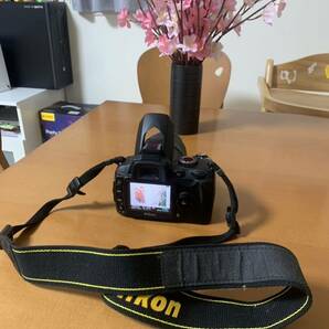 Nikon カメラ D60 レンズ NIKKOR 18-55mm SD4GBの画像1