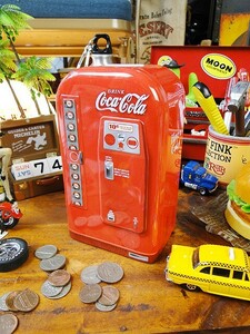 コカ・コーラブランド　ベンディングマシーン　ティンバンク　（Aタイプ）　アメリカ雑貨　アメリカン雑貨