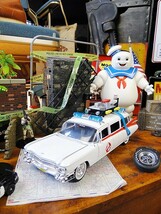 映画　ゴーストバスターズ　ECTO-1　ダイキャストミニカー　1/24スケール　アメリカ雑貨　アメリカン雑貨　_画像1