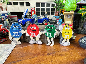 M&M's　キャラクターワッペン　ミニサイズ　（4色セット） ■ アメリカン雑貨 アメリカ雑貨