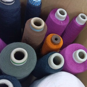 １００％ピュアリネン 夏 麻 リネン 毛糸 手織り 手編み 刺し子 さをり織り シュシュ ピアス タッセル 引き揃え糸 ハンドメイド素材 の画像2