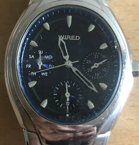 291-0188 SEIKO セイコー WIRED ワイアード　レディース腕時計　金属ベルト　クオーツ　V33J-0AG0 電池切れ　動作未確認