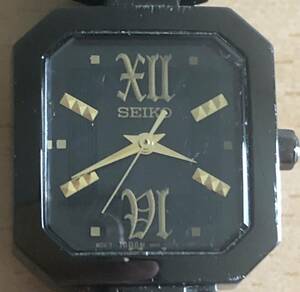 282-0062 SEIKO セイコー レディース腕時計　金属ベルト　クオーツ　黒　ブラック　V117-0AE0 電池切れ　動作未確認