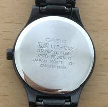 285-0028 CASIO カシオ　レディース腕時計　金属ベルト　クオーツ　黒　ブラック　LTP-1362 稼働品_画像3