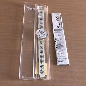 272-0511 swatch スウォッチ メンズ レディース 腕時計 ラバーベルト クオーツ 電池切れ 動作未確認の画像1