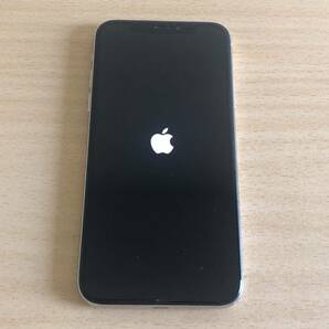 280-0300 Apple iPhoneX 64GB MQAY2J/A シルバー au 利用制限○の画像1