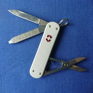 VICTORINOX(ビクトリノックス)クラシック SD ALOX (634)