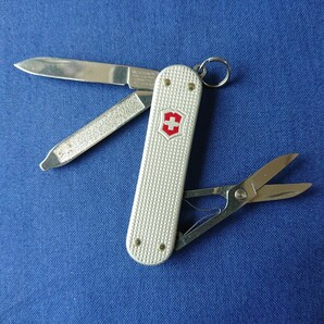 VICTORINOX(ビクトリノックス)クラシック SD ALOX (585)の画像1