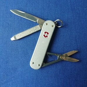 VICTORINOX(ビクトリノックス)クラシック SD ALOX (599)の画像1