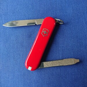 VICTORINOX(ビクトリノックス)エスコート (610)