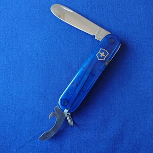 VICTORINOX