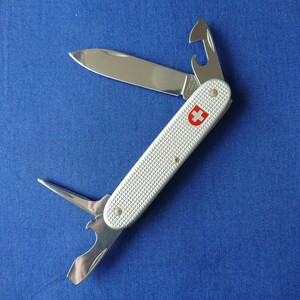 VICTORINOX(ビクトリノックス)ソルジャーCVAL 01 (215)