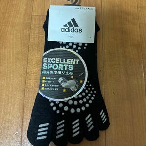 adidas アディダス ５本指スニーカーソックス 滑り止め付