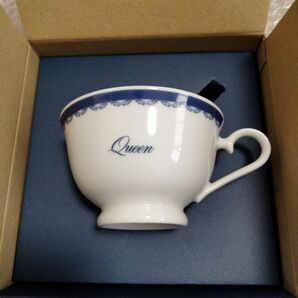 新品未使用品 QUEEN ティーセット