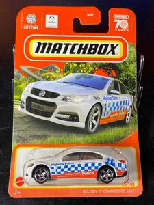 MATCHBOX マッチボックス MBX HOLDEN VF COMMODORE SSV ホールデン コモドア