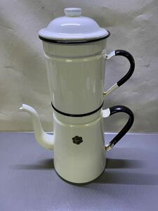  Showa Retro horn low coffee pot month . seal enamel horn low pot shipping size 100