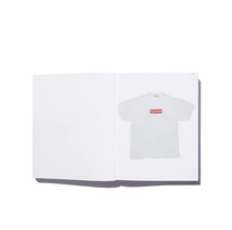 Supreme 30 Years : T-Shirts 1994-2024 Book (3-Volumes) 2024 S/S 今期 新品 国内正規 シュプリーム 30周年 ブック_画像3