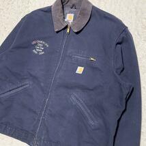 Carhartt デトロイトジャケット 52 ダークネイビ企業ロゴ_画像5