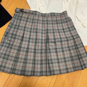 8 8 コスプレ衣装 冬 制服 上下セット 校章付きブレザー リボン付きブラウス ベスト ニットベスト スカート セーター 名経大高蔵の画像8