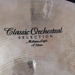 A.Zildjian 19 CLASSIC ORCH.SEL MED LIGHT キャリーケース付の画像2