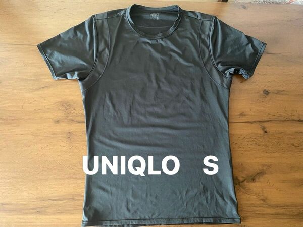 UNIQLO メンズ　ボーイズ　スポーツ　Tシャツ　S ブラック 半袖 シャツ