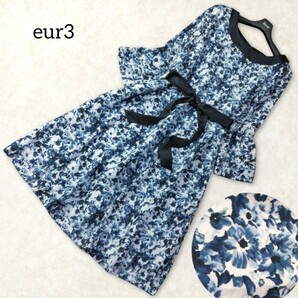 36 【eur3】 エウルキューブ 花柄 ワンピース 13号 L XL ネイビー 紺色 フラワー 総柄 リボン 金ボタン フレア 膝丈 ひざ丈 薄手 春夏 長袖