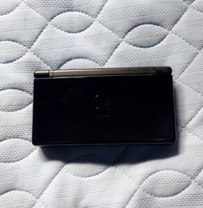 【ジャンク】ニンテンドー DS Lite ジェットブラック 本体のみ 修理てきるかた、またはパーツ取りにどうぞ