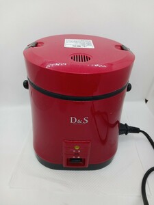 1円～　D＆S ミニライスクッカー 0.5～1.5合炊き レッド 　コンパクト炊飯器 　電通確認済み