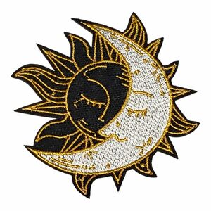 T-11【 アイロンワッペン 】 刺繍ワッペン アップリケ リメイク 月 三日月 ムーン MOON 太陽 Sun お日様 おひさま